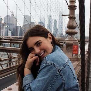 Meet your Posher, Laurence